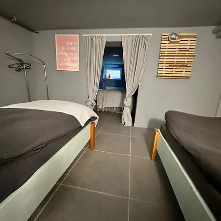 Kunterbunt 2 Europapark Rulantica Straßbourg شقة